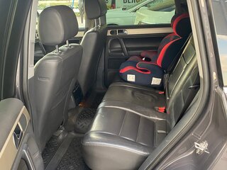 2008 Volkswagen Touareg I Рестайлинг, чёрный, 1150000 рублей, вид 2
