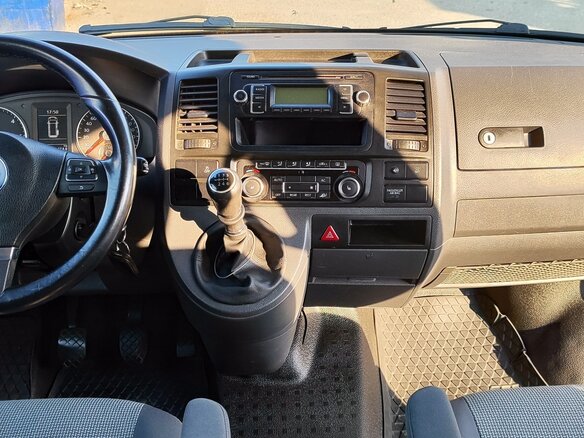 2010 Volkswagen Caravelle LWB Long T5 Рестайлинг, синий, 2300000 рублей - вид 6