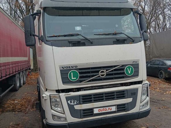 2011 Volvo FH, белый, 3400000 рублей