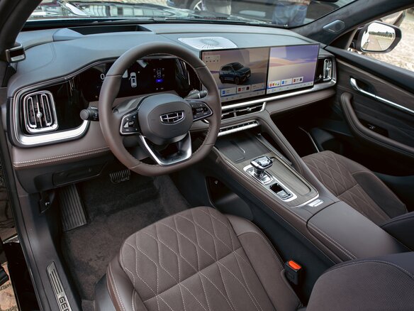2026 Geely Monjaro (Xingyue L) I Рестайлинг 2 (China Market), чёрный, 4395000 рублей - вид 12