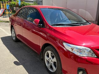 2012 Toyota Corolla X (E140, E150) Рестайлинг, красный, 1700000 рублей, вид 1