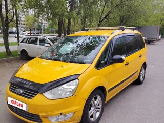 2014 Ford Galaxy II Рестайлинг, жёлтый, 600000 рублей, вид 1