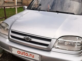 2004 Chevrolet Niva I, серебристый, 320000 рублей, вид 1