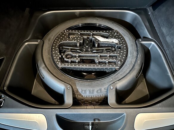 2020 Jeep Grand Cherokee SRT IV (WK2) Рестайлинг, чёрный - вид 16