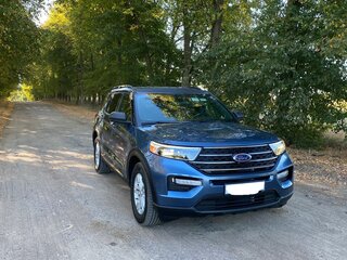 2019 Ford Explorer VI, синий, 3700000 рублей, вид 4