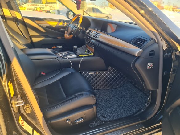 2014 Lexus LS 460 IV Рестайлинг 2, чёрный, 3800000 рублей - вид 8