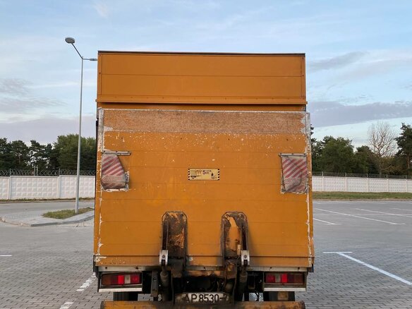 2004 Ford Transit, жёлтый, 764144 рублей - вид 5
