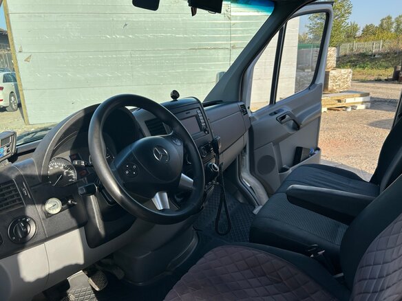 2011 Mercedes-Benz Sprinter, белый, 4500000 рублей - вид 9