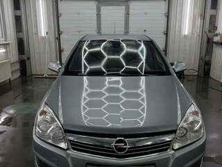 2014 Opel Astra H Рестайлинг, серебристый, 900000 рублей, вид 2