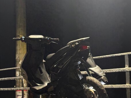 2023 Yamaha Aerox 50, серый, 25000 рублей, вид 3