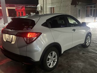 2020 Honda Vezel I Рестайлинг, белый, 2090000 рублей, вид 2
