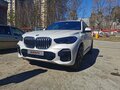 2019 BMW X5 40i IV (G05/G18), белый - вид 2