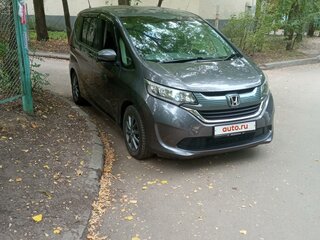 2018 Honda Freed II, серый, 1800000 рублей, вид 2