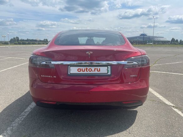 2019 Tesla Model S 100D I Рестайлинг, красный, 4100000 рублей - вид 5