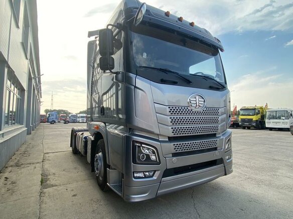 2024 FAW JH6, серый, 6900000 рублей - вид 1