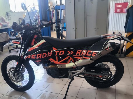 2016 KTM 690 Enduro R, оранжевый, 700000 рублей, вид 5