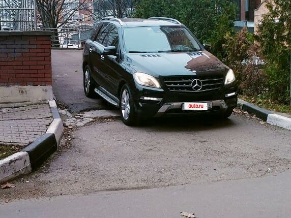 2013 Mercedes-Benz M-Класс 500 III (W166), чёрный, 2500000 рублей - вид 13
