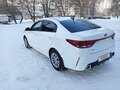 2020 Kia Rio IV Рестайлинг, белый, 1700000 рублей - вид 1