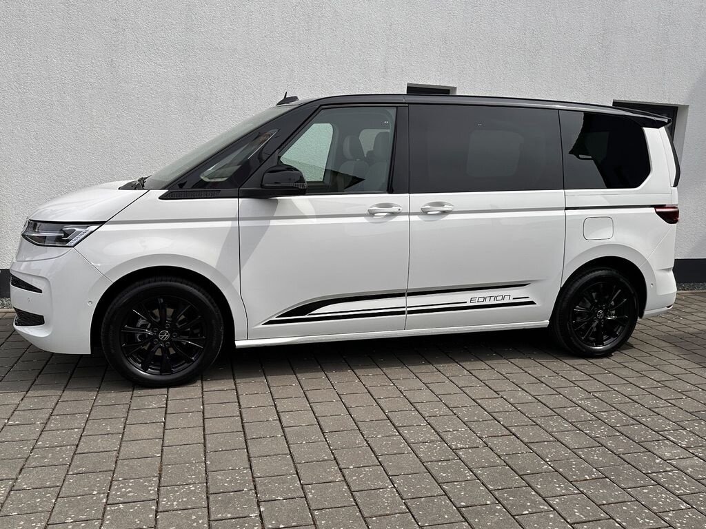 Открыть фотографии: Volkswagen Multivan T7