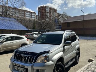 2003 Toyota Land Cruiser Prado 120 Series, серебристый, 1830000 рублей, вид 1