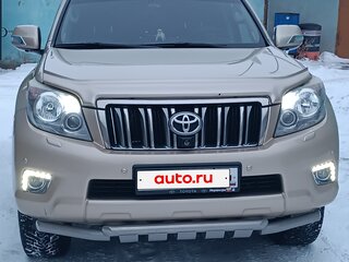 2010 Toyota Land Cruiser Prado 150 Series, золотистый, 2740000 рублей, вид 2