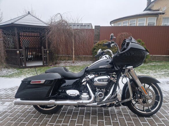 2021 Harley-Davidson Road Glide, чёрный, 1430000 рублей - вид 9