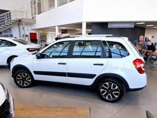 2026 Lada (ВАЗ) Granta Cross I Рестайлинг, белый, 1228500 рублей, вид 1