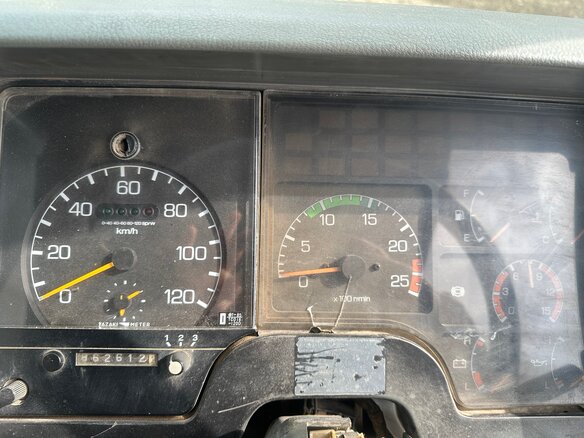 1999 Fuso (Mitsubishi) Fighter, белый, 5500000 рублей - вид 5