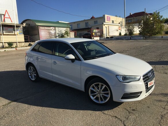 2013 Audi A3 III (8V), белый, 1250000 рублей - вид 2