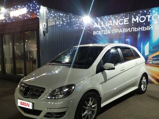 2010 Mercedes-Benz B-Класс 200 I (W245) Рестайлинг, белый, 1050000 рублей, вид 2