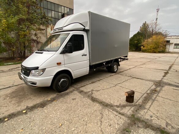 2002 Mercedes-Benz Sprinter, белый, 2000000 рублей