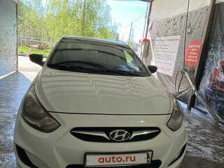 2012 Hyundai Solaris I, белый, 780000 рублей, вид 4