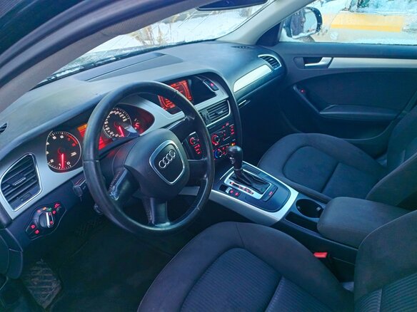 2008 Audi A4 IV (B8), чёрный, 650000 рублей - вид 3