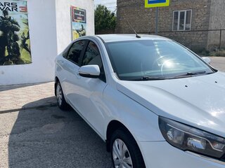 2020 Lada (ВАЗ) Vesta CNG I, белый, 800000 рублей, вид 2