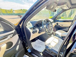 2021 BMW X1 28i xDrive II (F48) Рестайлинг, чёрный, 3480000 рублей, вид 5