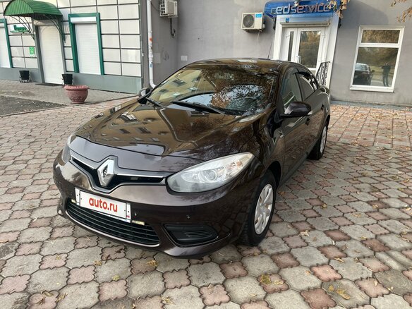 2014 Renault Fluence I Рестайлинг, коричневый, 900000 рублей