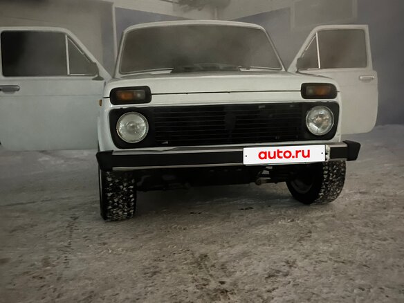 1993 Lada (ВАЗ) 2121 (4x4) I, белый, 300000 рублей - вид 1
