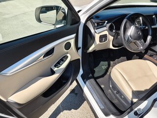 2019 Infiniti QX50 II, белый, 3200000 рублей, вид 3