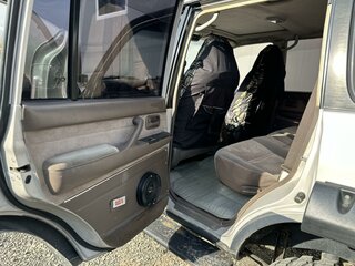 1995 Toyota Land Cruiser 80 Series Рестайлинг, серый, 3550000 рублей, вид 5