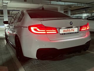 2017 BMW 5 серии 530i xDrive VII (G30/G31/G38), белый, 4100000 рублей, вид 5