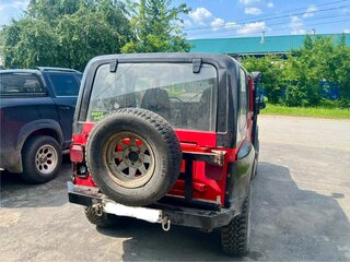 1993 Jeep Wrangler I (YJ), красный, 950000 рублей, вид 5