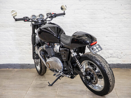 2021 Triumph Bonneville T120, чёрный, 1230000 рублей, вид 3