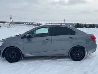 2014 Chevrolet Aveo II, серый, 590000 рублей, вид 5