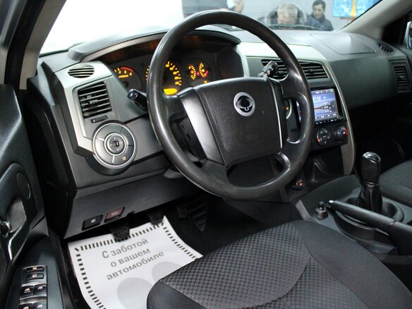 2010 SsangYong Kyron I Рестайлинг, серебристый - вид 6