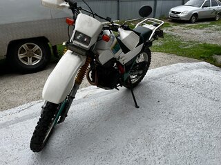 Yamaha XT225 Serow
