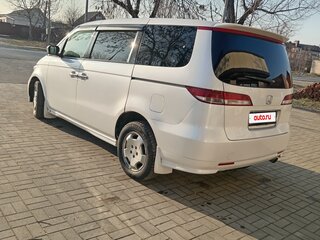2004 Honda Elysion I, белый, 1250000 рублей, вид 5