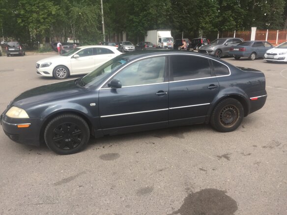 2002 Volkswagen Passat B5 Рестайлинг, синий - вид 9