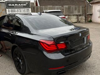 2014 BMW 7 серии Long 740Li xDrive V (F01/F02/F04) Рестайлинг, серый, 2300000 рублей, вид 3