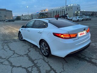 2018 Kia Optima IV, белый, 1850000 рублей, вид 5