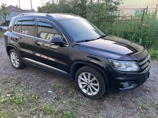 2012 Volkswagen Tiguan I Рестайлинг, чёрный, 1600000 рублей, вид 1